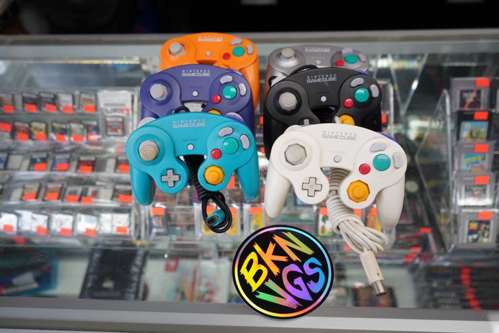 bklynvideogames's tweet image. Small re-stock of orignal #nintendo #gamecubecontrollers at #bvg #brooklynvideogames