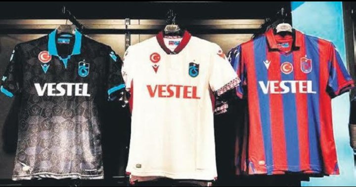 Forma Çekilişi 🔴🔵

Değerli Trabzonsporlular, Cumartesi günü Gaziantep Fk ile oynayacağımız maçın skorunu bilen 2 kişiye lisanslı formamız hediye edilecek.

Sayfamızı TAKİP edip bu Tweeti RT yapmanız gereklidir.

Bol şanslar ♥️💙