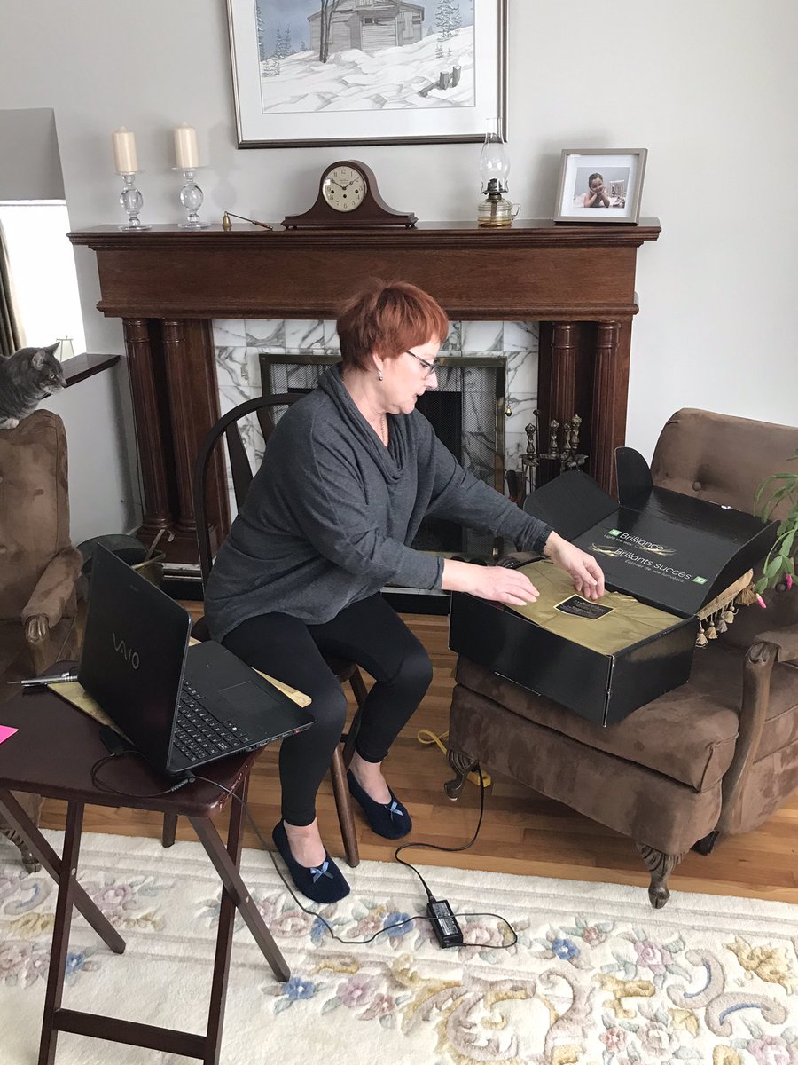 Karen Harvey tweet media