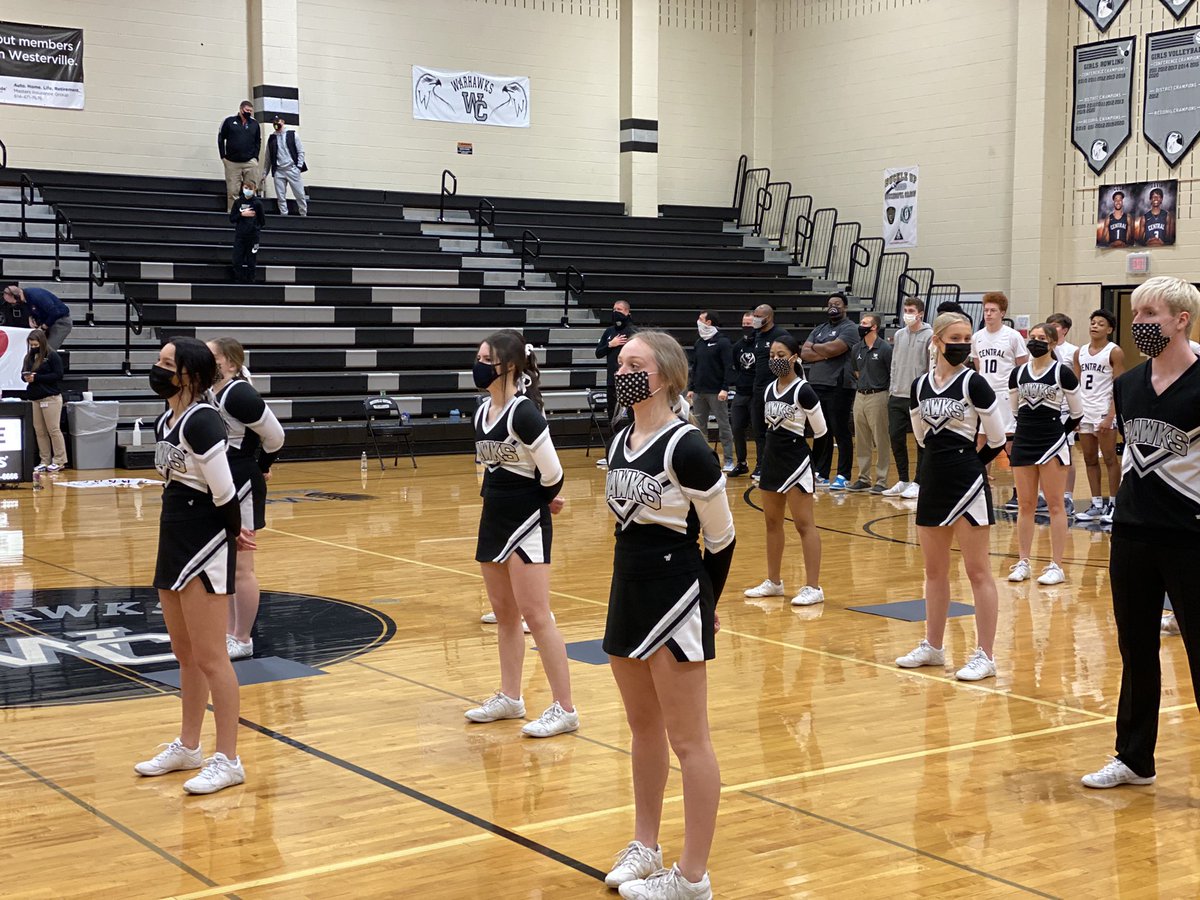 SWOF1's tweet photo. HALFTIME
@Warhawk_Hoops
34
@NewAlbanyHSBB
21
@@YsnCook3 pacing @Athletics_WCHS with 11 points @MaxPreps
Great game in #W_Ville 🏀 #LetzGo #SaturdayHoops #Warhawks #Eagles #614Hoops #Canon https://t.co/m4jelegHOe