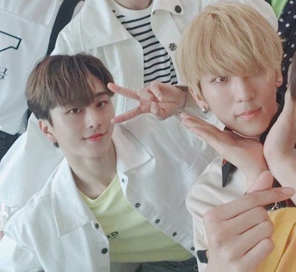 happy birthday to our bunny jinkwon!! we love u so so much!!!

 #LattersForJinkwon
#BUNNYKWONIEDAY
#SUNSHINEKWONIEDAY
#HAPPYJINKWONDAY