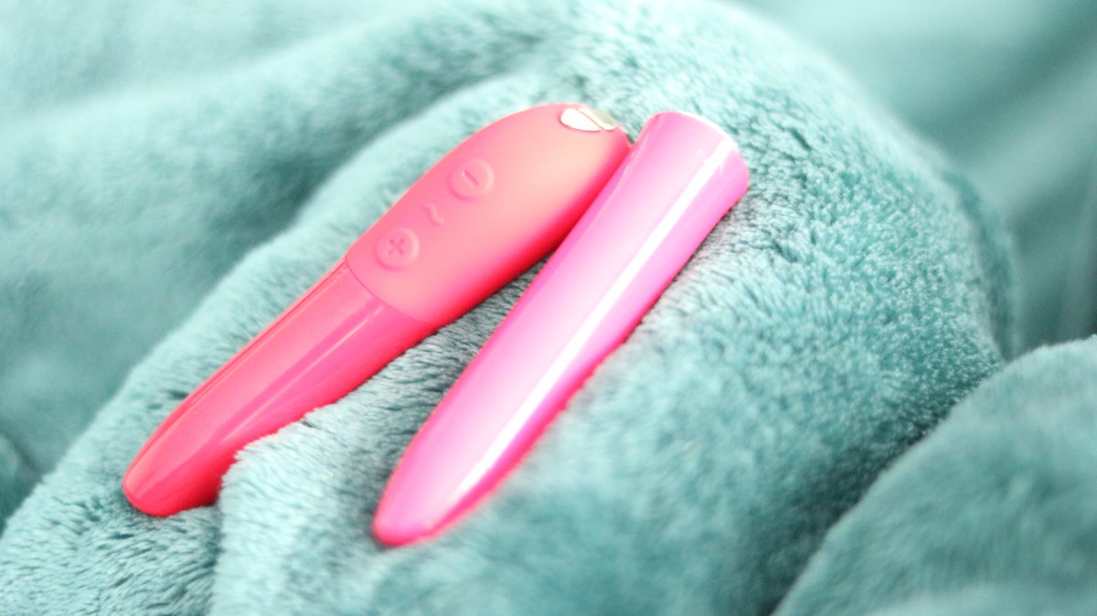 theaquakink's tweet photo. The new Tango X by @wevibe
 from @LuxeVibes 
 brings the vibrations we know and love from the original Tango with a modern flare. I’m giving it the third degree and comparison to the original Tango. 

https://t.co/TQ7synOlwb https://t.co/kpuWP90ukI