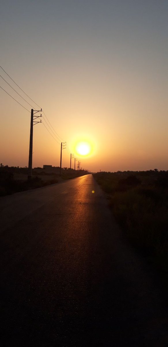 شكراً لك يا اللّه على مَساحات الضوء التي تُهديها إلينا وسَط العتمة ، و شُكراً على بابك الذي نطرقُه فى أي ساعة ، على الكلام الذي تعّرفه بلا شرح ، و على الطّريق الذي يقودنا إليكّ بلا إشارة ، شُكراً لأنّك انتصارنا الوحيد بينَ كل هذه الهزائِم !💛🕊
