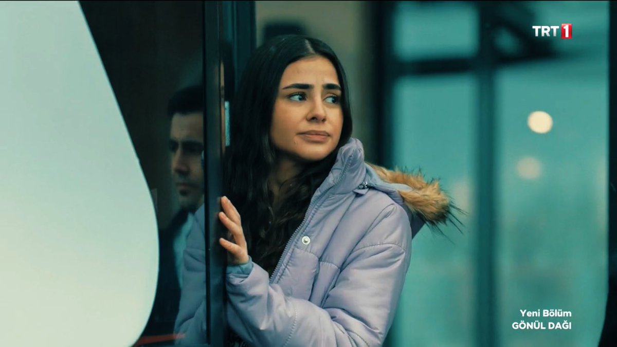 Fotoğraf ve çekim açısı fevkalade değil mi 🔥
Hazalın güzelliğinden bahsetmiyorum bile #AnaDuası #GönülDağı