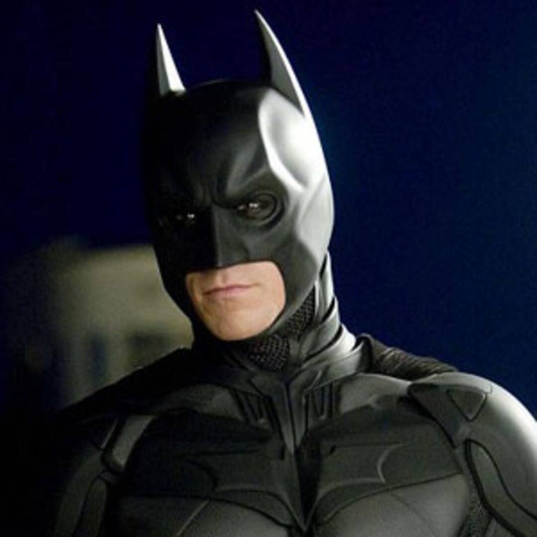 DCine6's tweet photo. El Batman más realista, El Batman que necesitábamos y merecíamos.

El llevo al Caballero Oscuro a una nueva dimensión en la gran pantalla. 

No hay ni 1 sola interpretación de superhéroe que pueda compararse con lo mostrado por #ChristianBale en la gran pantalla.

#TheDarkKnight https://t.co/FRA6ry7AWV