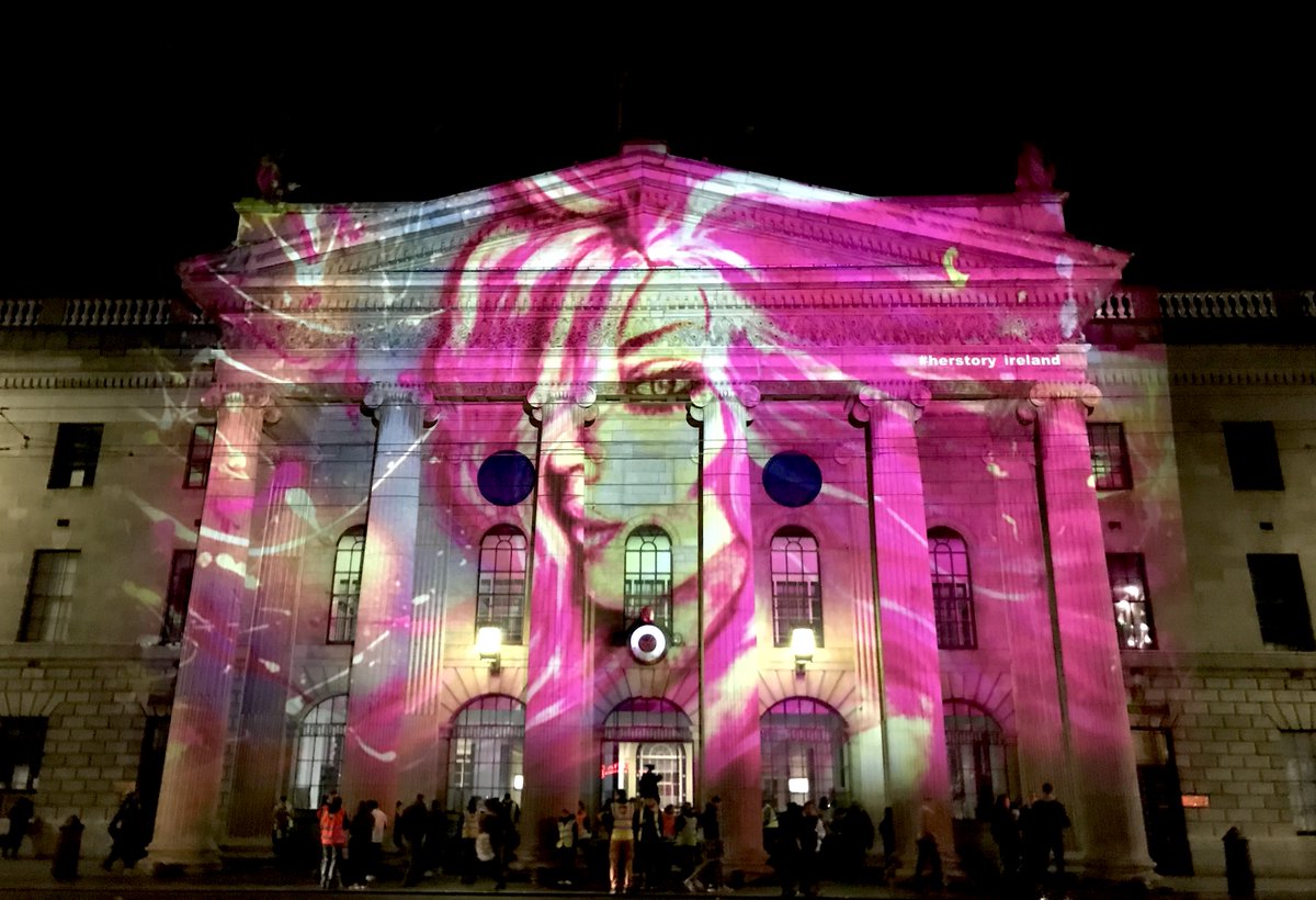 A heartfelt thanks to the Women’s Fund at the  @CommunityFound for funding the spectacular  #Herstory light show for  #BrigidsDay, lifting Ireland's spirits as we celebrate the start of Spring and the return of the light! http://www.herstory.ie/light 