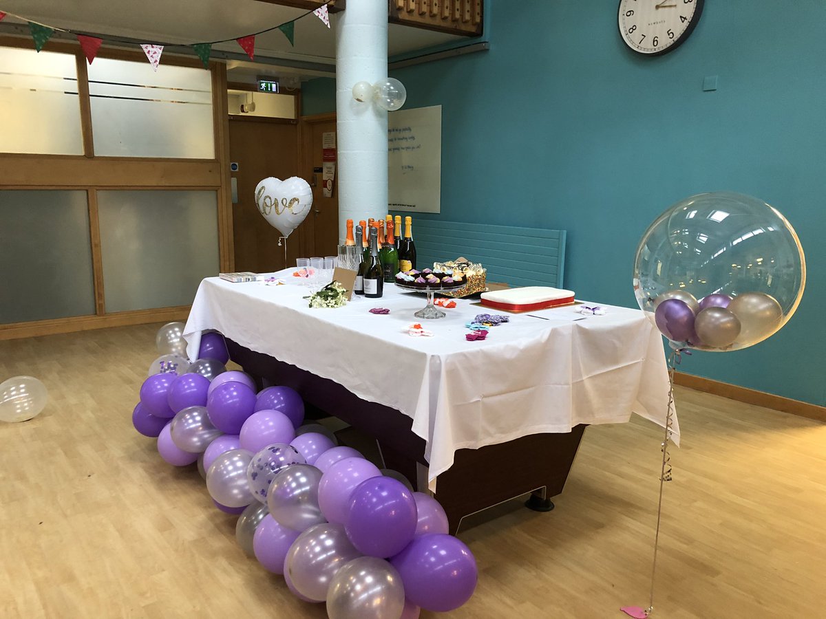 cathrinehv's tweet photo. Overwhelmed by human kindness today. Thank you to everyone who generously donated decorations, food and drink to help a wedding happen with just a few hours notice. And to the super team of staff including those at home and family roped in 😘@HaywardHouseNUH https://t.co/xb0mcq4ye0