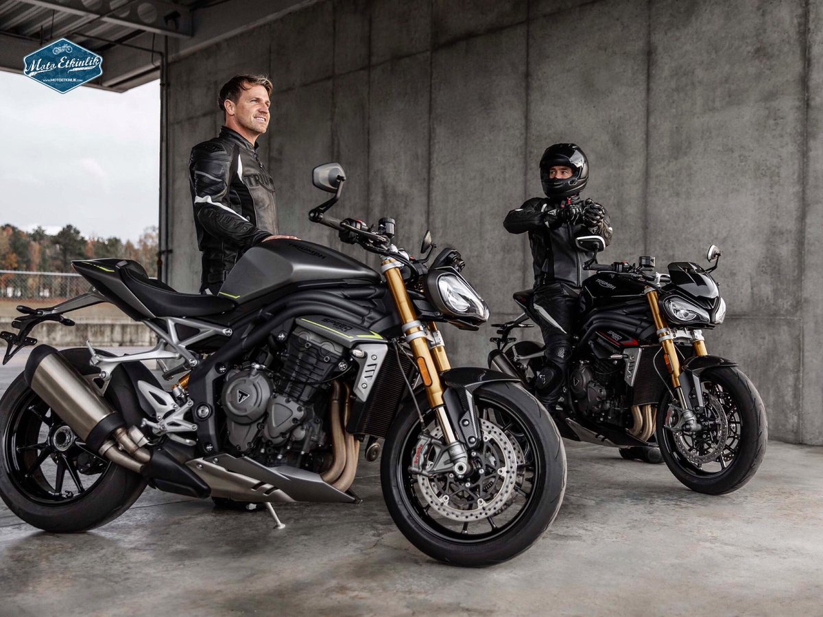 MotoEtkinlik's tweet photo. İngiliz #motosiklet üreticisi Triumph, yeni 2021 Speed Triple 1200 RS ile “Oyunda Ben de Varım!” dedi..
3 silindirli 1160 cc #motor 178 bg ve 198 kg.. #öhlins #brembo
#motorsiklet #adventure #istanbul #korlas #triumph #triumphspeedtriple1200rs #speedtriple1200rs #naked #siyah https://t.co/pqVwLDXjQj