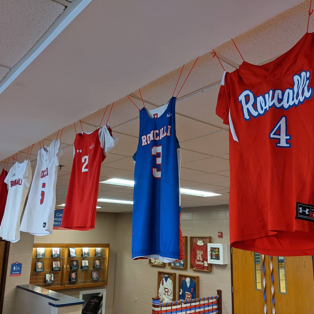 RoncalliStuCo's tweet photo. We had a great morning decorating the school entrances for spirit week. Here's a sneak peek of what everyone will see as we celebrate student life at Roncalli! https://t.co/IcU0TBt29u