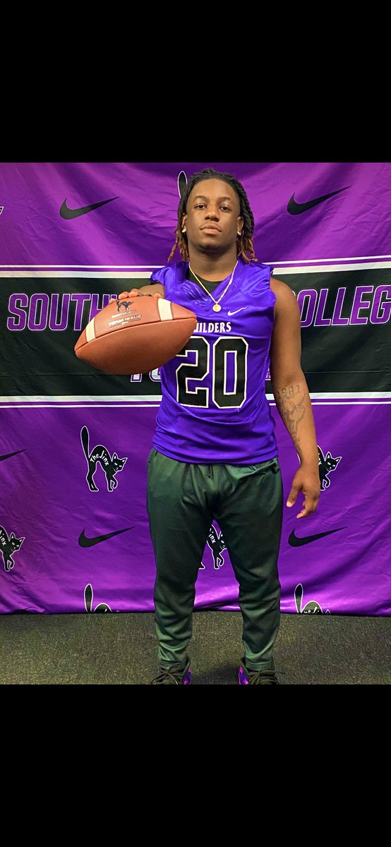 domo208's tweet photo. Had a great visit yesterday at Southwestern College🐈‍⬛💜🖤 @CoachStrongSC https://t.co/OiMxr75lU4