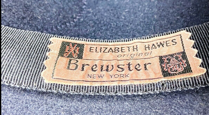 TheVFG's tweet photo. Not every day do you see an item with Elizabeth Hawes' name in it. These photos are courtesy of, and being offered on eBay by, VFG-member @NobleVintage
https://t.co/vHGgFYU1Tv
#elizabethhawes https://t.co/Rm6vVoBffF