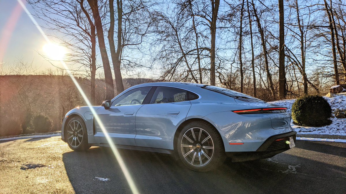 Tom Moloughney tweet media