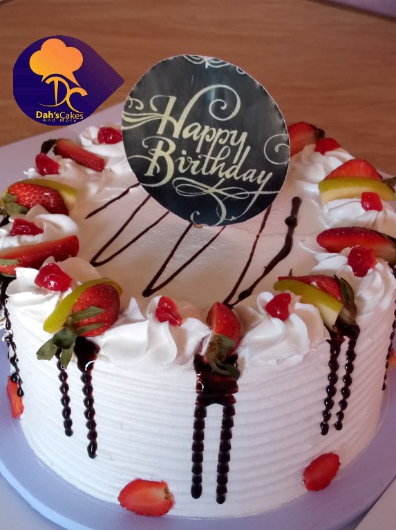 BaucheFaith's tweet photo. #Whipedcream #chocolatecake #redvelvet https://t.co/4W0di0yqtp