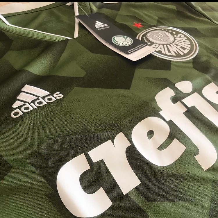 This is a beautiful  @Palmeiras 2018-19 third shirt by  @adidasfootball , the final the brand with the  #ThreeStripes produced for the  #Verdao before the switch to  @pumafootball