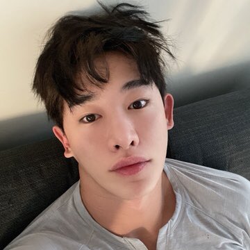 ╰ ♡*:.✧ day 30 of 365My sunshine ♡