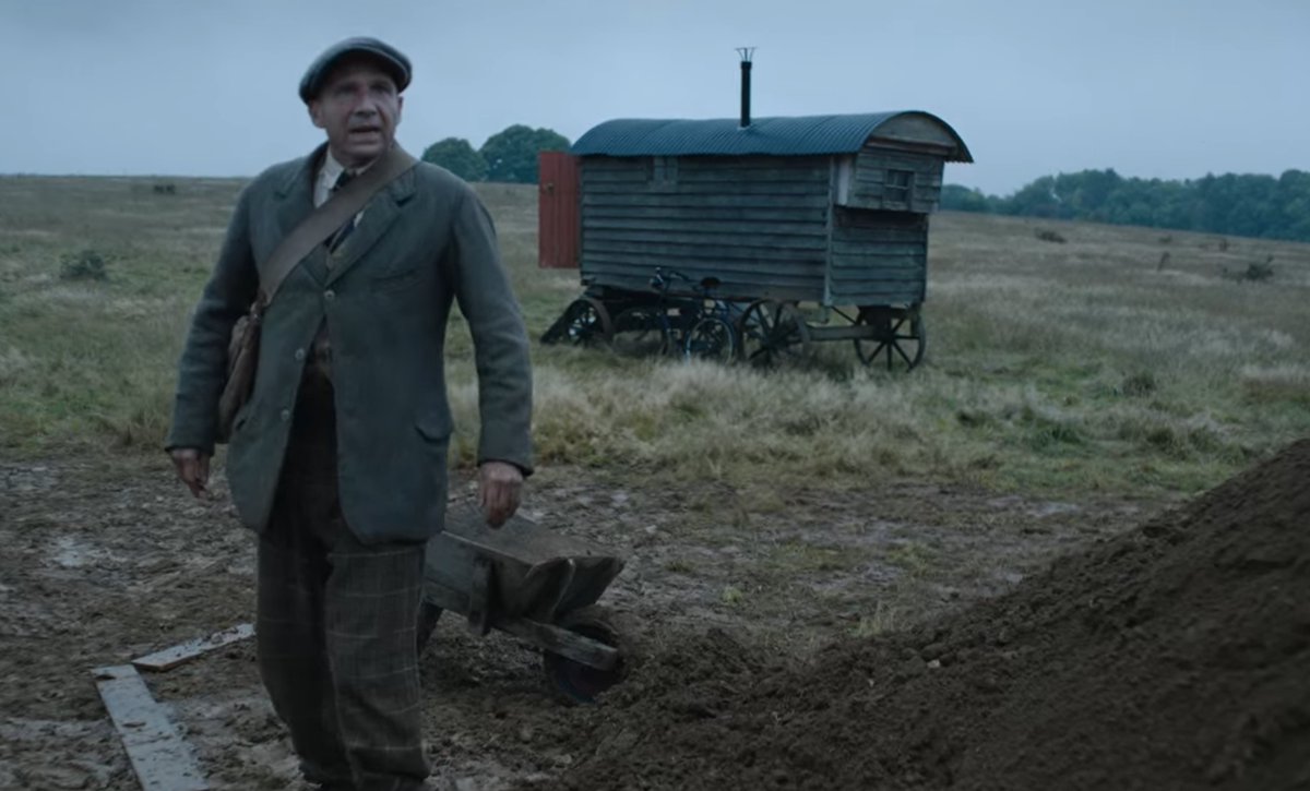 Also, just in case the owner is reading this, can I have that little wagon in the back please?Yes for free please, cheers.