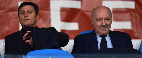 footballitalia's tweet photo. Inter director Beppe Marotta insists Edin Dzeko and Alexis Sanchez agents ‘were too audacious’ in by-passing the clubs, while he warns Romelu Lukaku to refrain from ugly scenes https://t.co/O19MXOXM6n #FCIM #ACMilan #ASRoma #InterBenevento #SerieA #SerieATIM https://t.co/DUptSbkQzo