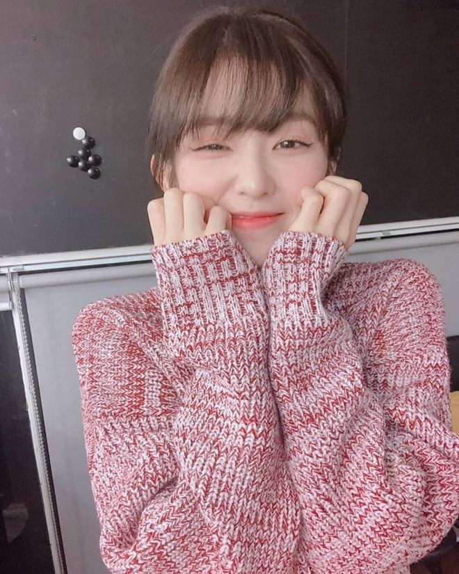 Bulan Violyn tweet media