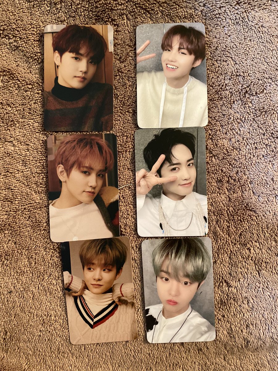 lovelyyeo's tweet photo. just got my albums today🥺thank you @hwazikyu for holding this go. this is my second time buying from her and she never disappoints #LLproofs ✨ https://t.co/94OI8WNGAy