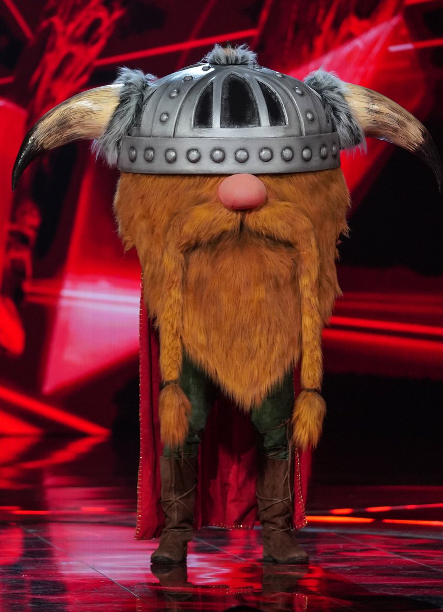 Oldman980's tweet photo. This Viking is Morten Harket!!! #Aha #viking #MortenHarket #MaskedSingerUK #itv https://t.co/7Vq8PNNaPi