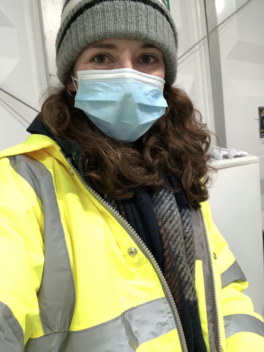 jessicakbone's tweet image. The face of a cold but happy vaccinated volunteer! Thanks #hackneyvaxpack @VCHackney