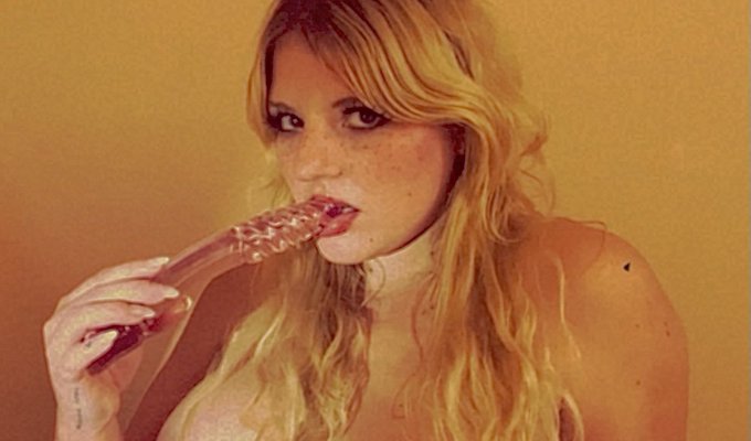 4 pic. january https://t.co/Wwjje4fJsX