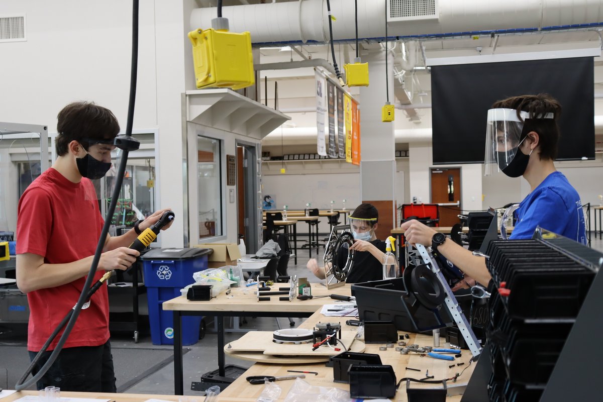 The hard work continues! #frcbuildseason #infiniterecharge