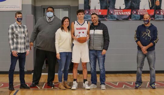 Warrior Hoops tweet media