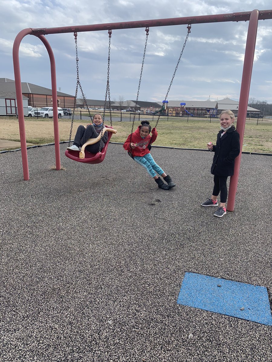 Mrs. Lane tweet media