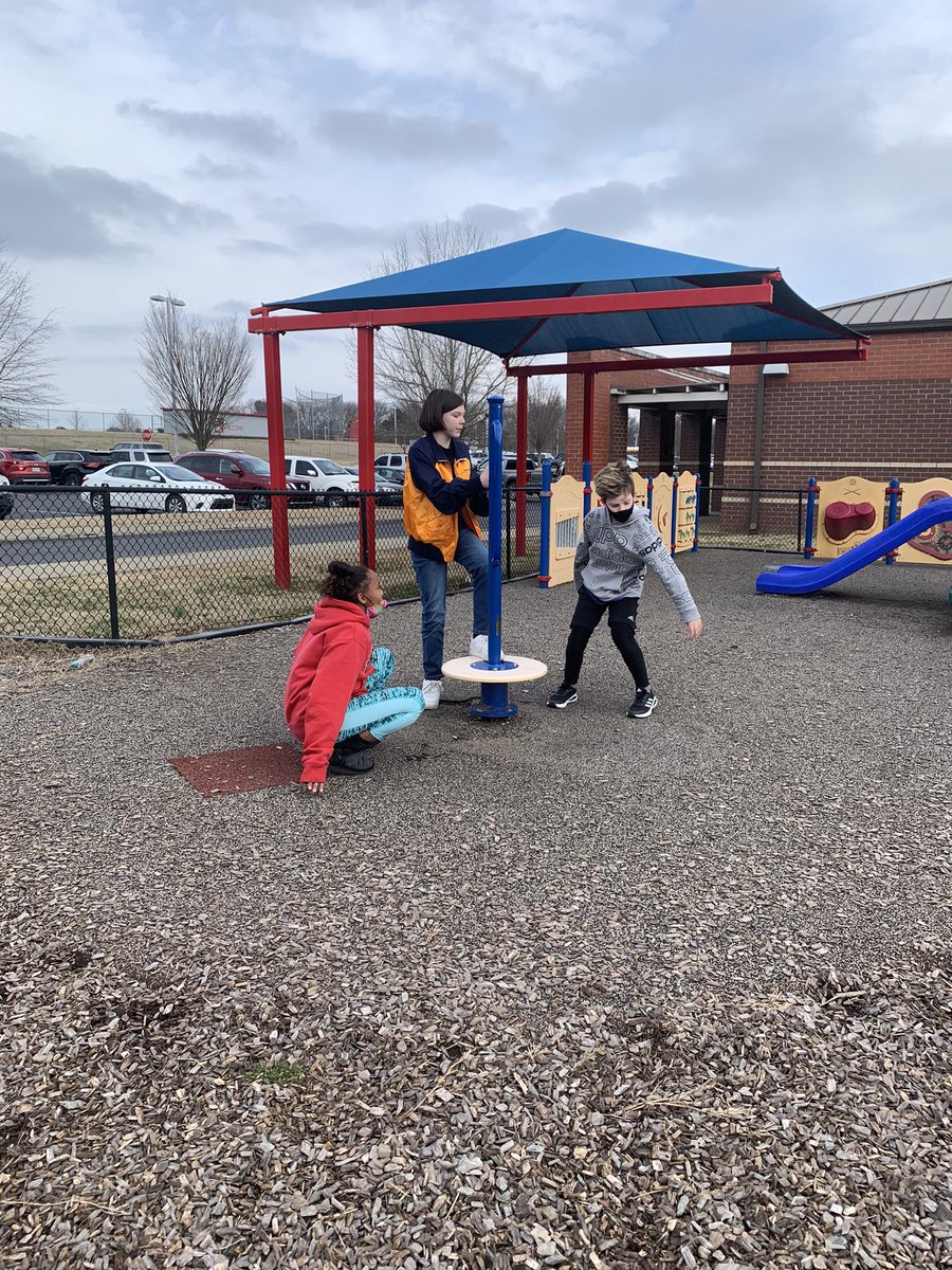 Mrs. Lane tweet media