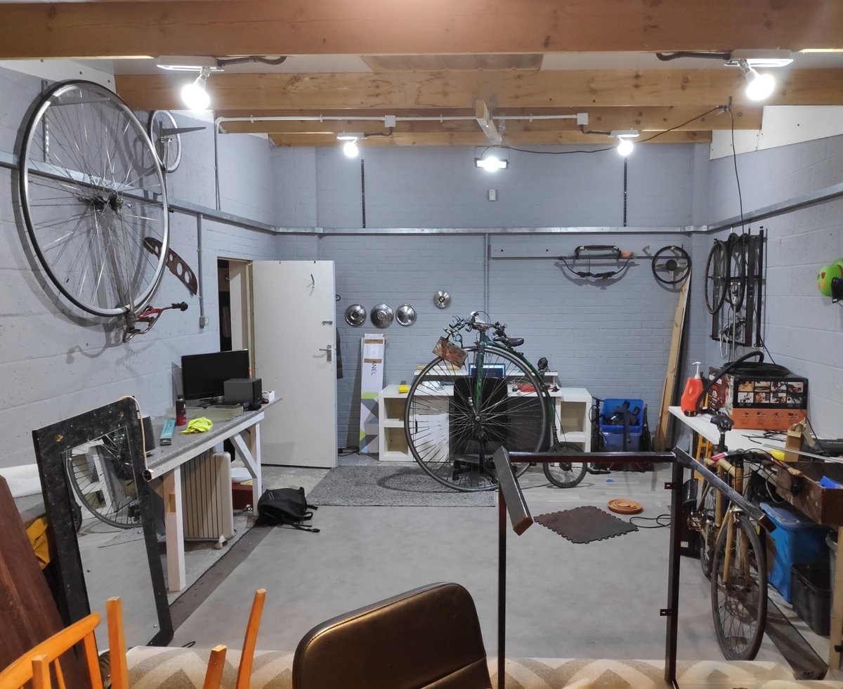 Moving into a new workshop this coming week, lots to do but all very exciting:)