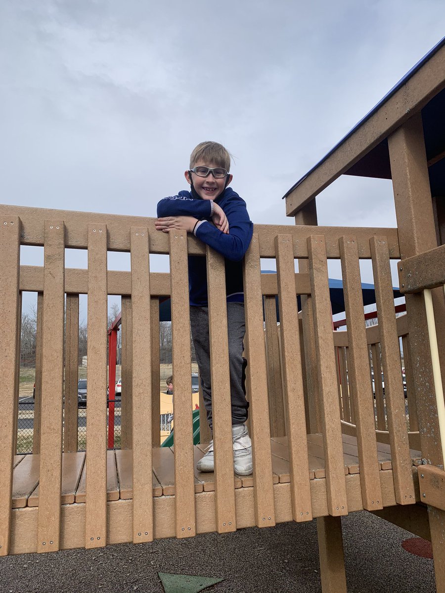 Mrs. Lane tweet media