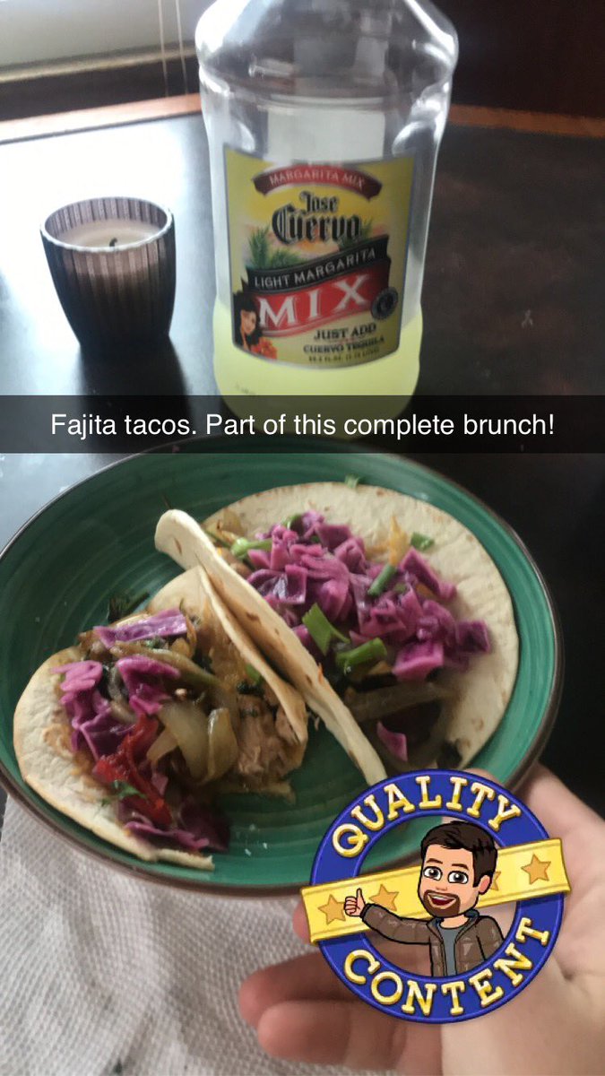 BoneAppKitchen's tweet image. Not filmed, but today’s meal was virgin margarita with some pork fajita tacos!