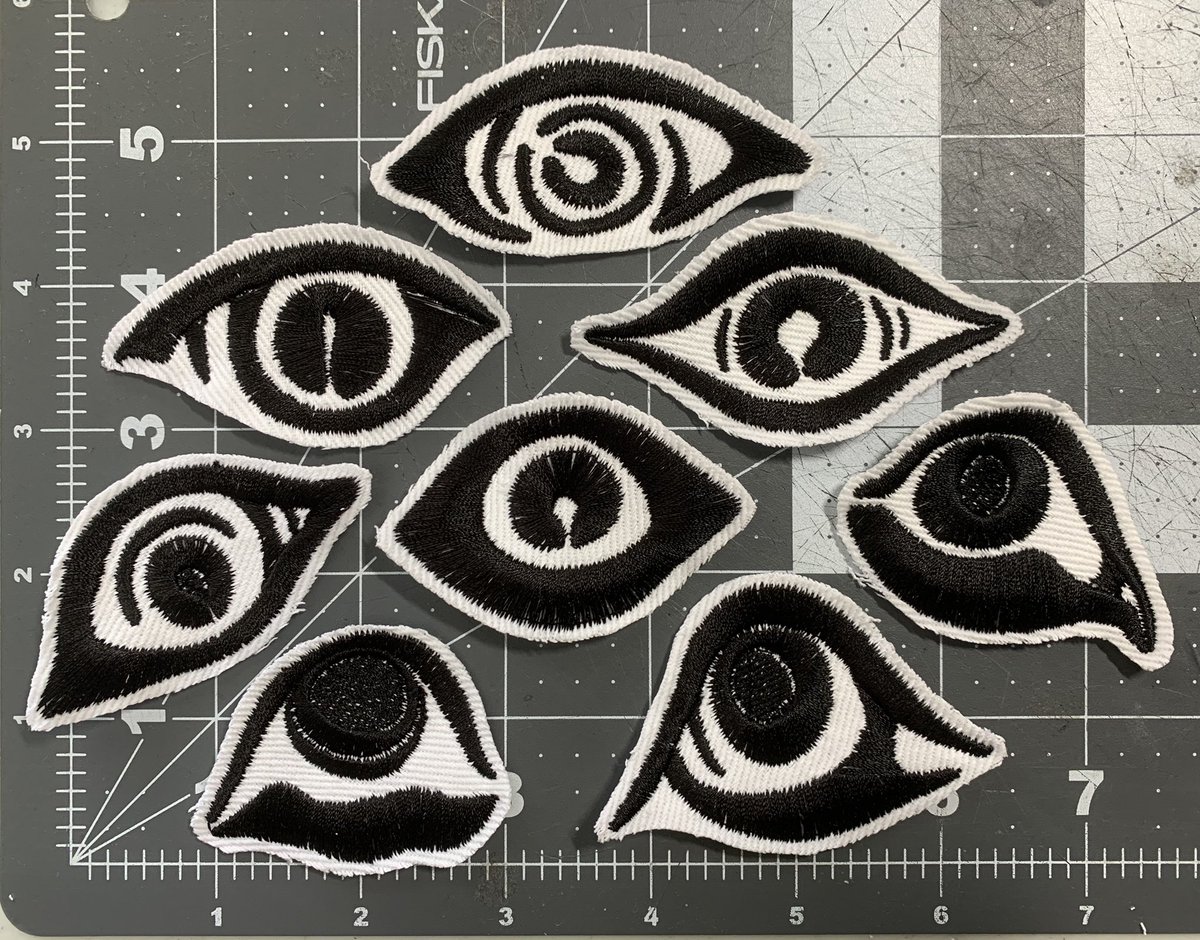 2 more days to pl3dge for Aspen Eyes patch bundles & sticker sheets to get them at p@tron prices! Patch club members will get a pack of all 8 eyes shown here (+stickers) and Sticker club members will get a sheet of 16 kiss-cut stickers (8 reg, 8 mirrored)!
Link in replies! https://t.co/ReQYiUbIqG