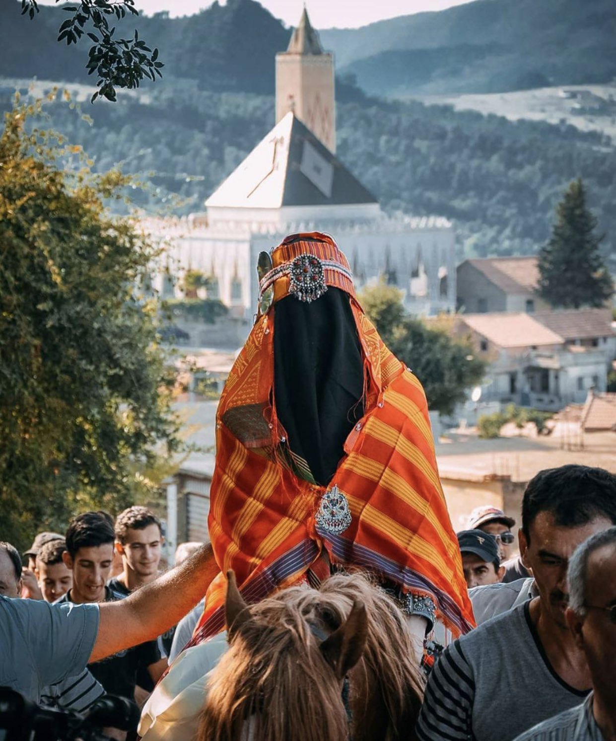 Numidian Algeria on Twitter "Mariée kabyle • les feuilles attachées