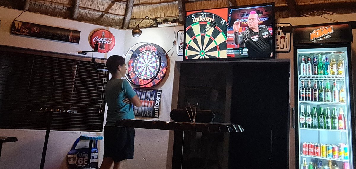 VolcanoSports2's tweet image. I doubt there is a household with more darts being thrown and watched than this Volcano household.
@volcanodarts