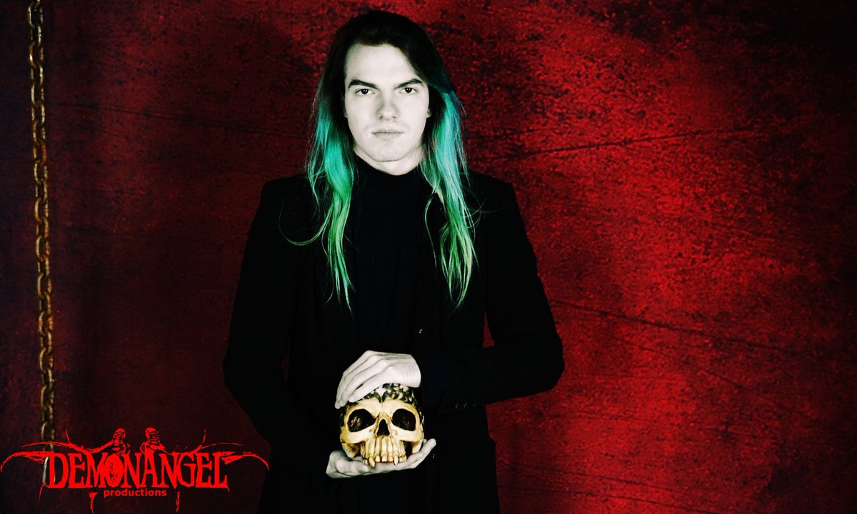 Happy Birthday to our drummer Kal Welser!!! 🥁🥳