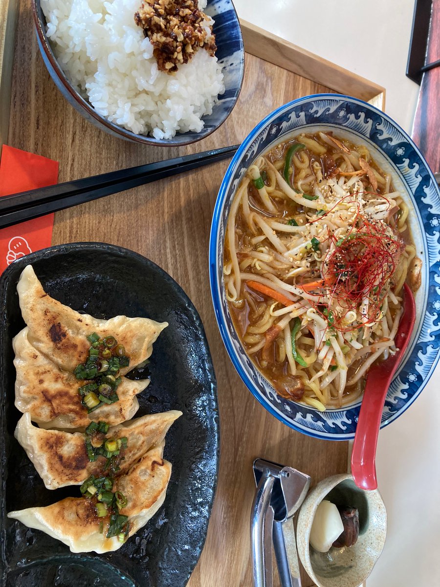 largeura's tweet photo. 月に２回くらい会える人おらんかな？
美味しいもの食ってそのまま…って感じで楽しめる人欲しいー！いや飯友でいい！
すぐに見つからんと思うけど、募集してます！
なにか知りたいことあればぜひ！

#岩手
#青森 
#秋田
#裏垢男子
#裏垢女子
#グルメさんと繋がりたい https://t.co/gGZ0l6guNS