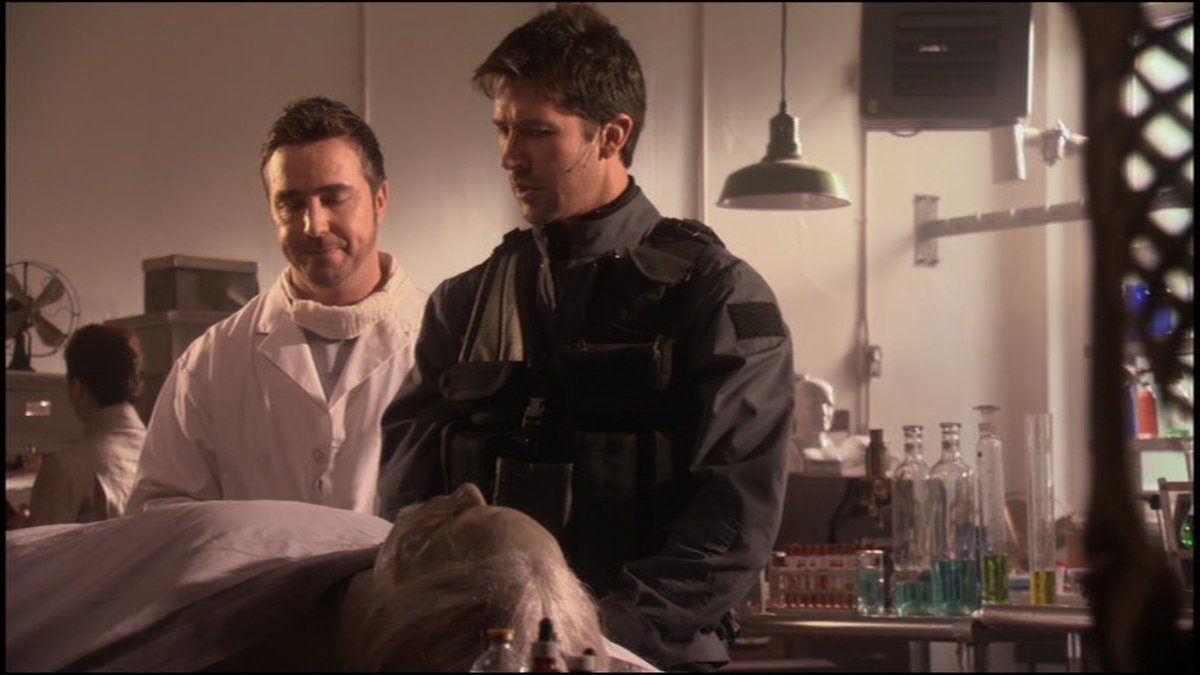 BeyondTheGateBg's tweet photo. Carson : "Major, I was just about to cut him open".
John : "Then I was just leaving".
#SGArewatch #PoisoningTheWell #StargateAtlantis #SGA https://t.co/0FGIOLm4SG
