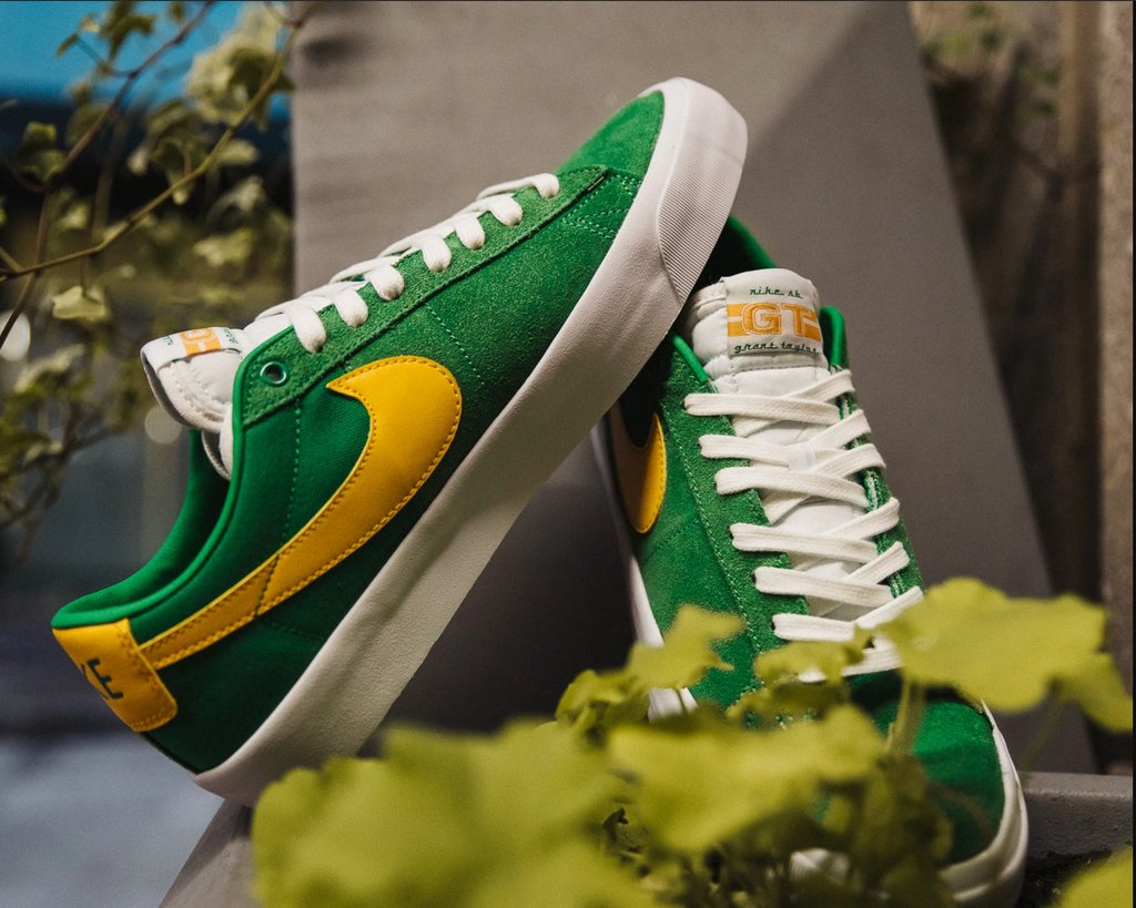 Kicksfinder Ad Feelin Lucky The Nike Sb Zoom Blazer Low Pro Gt Lucky Green Is Available Via Nikestore Us 80 Free Shipping And Returns T Co 1tckbko1z5 T Co Nrixgnvewu