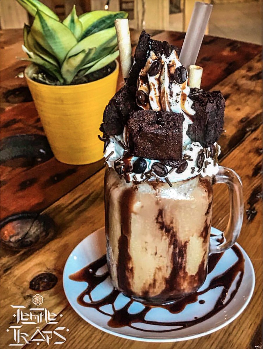 templetraps's tweet photo. 🔺Lo mejor que vas a probar son nuestros cremosos Monster Shakes, recomendamos el coffee monster con brownie , una vez lo pruebes, volverás por otro 🔺 https://t.co/spw5875t2K