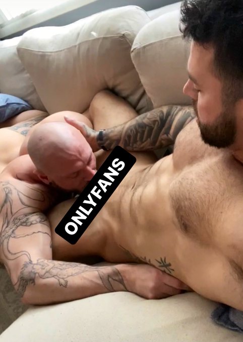 New vid! Watch him chock on my cock https://t.co/rzaiC9BSdq https://t.co/vfEym6sFFF