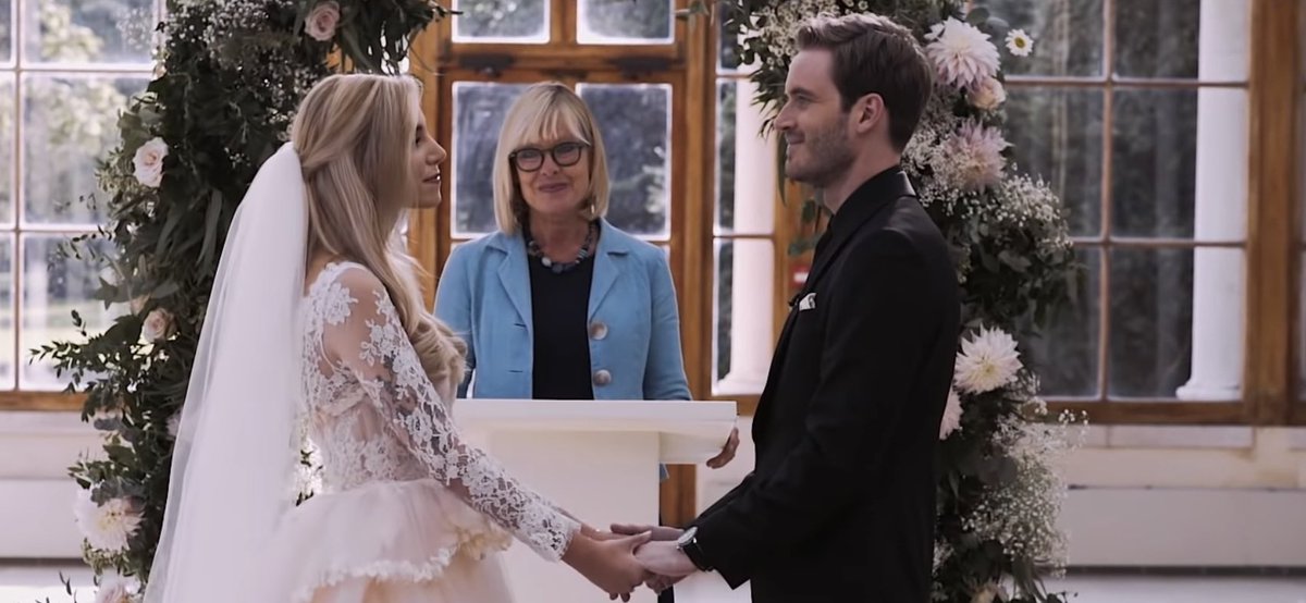 in 2019- got married :) hit 100 mil subs and plaed minecraft