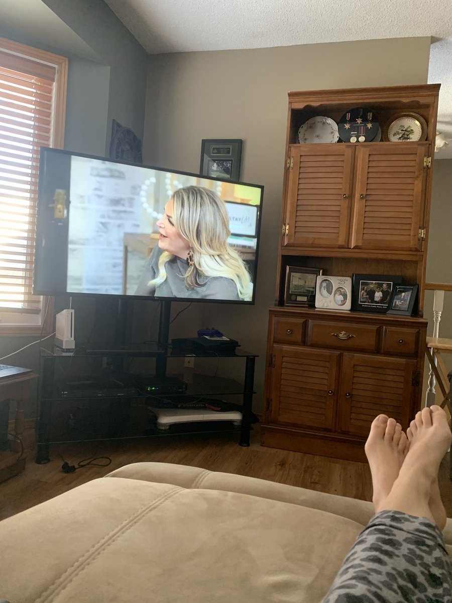 Pjs, my couch and #STAYLit2021 is the perfect way to finish off the long month of January 👩🏻‍🏫💕 #BraverTogether