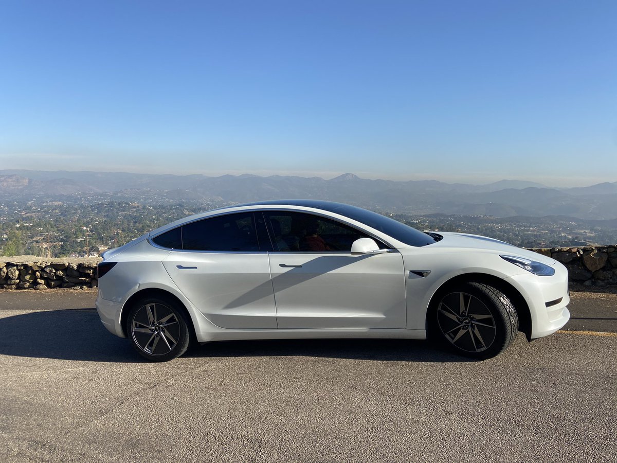 TwoBitDaVinci's tweet image. Best wheels for a Model 3, IMO, and I have the performance! #FastEV