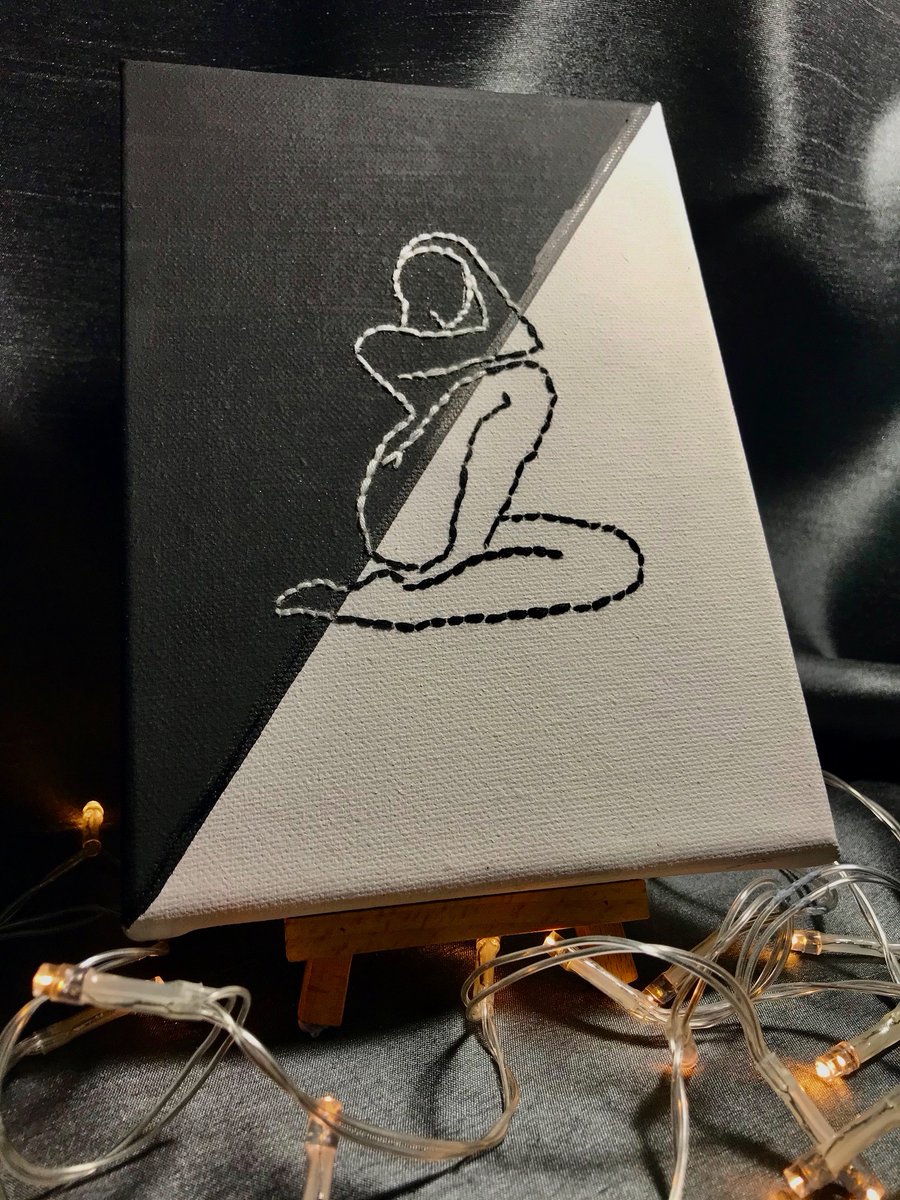 nikiscrafts's tweet photo. Hey it'd mean the world if you could help me share my work :) I create little crafts and personalised cards, perfect for gifts. Here are a few of my faves. 

Every RT means the World to me, my next customer could be on YOUR timeline x https://t.co/HIXWhCwebT