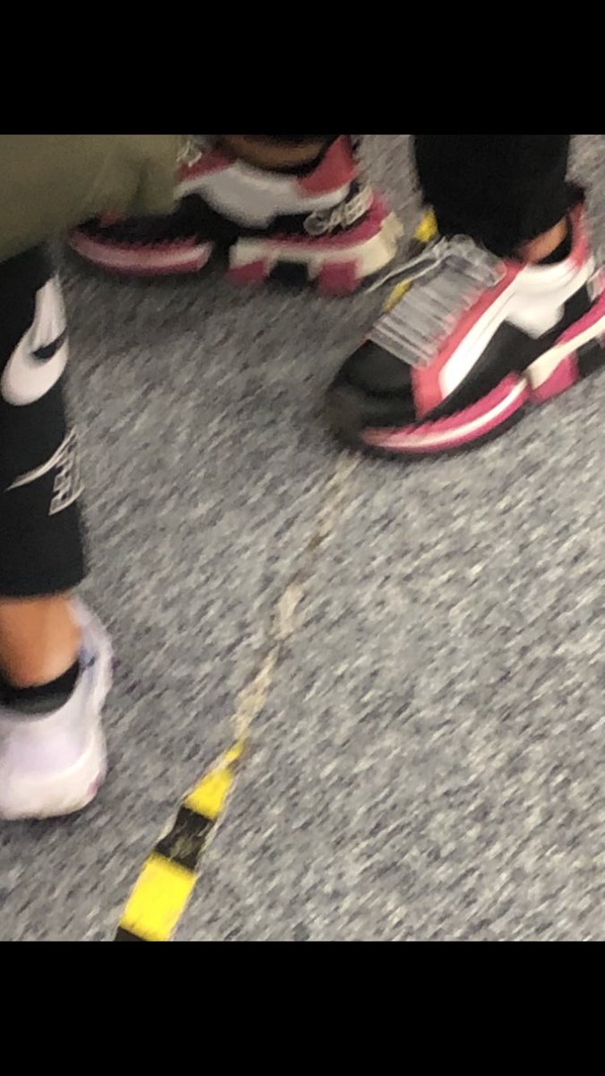 ailbhemoran98's tweet photo. Spotted this pair of dolce and gabbana shoes in supervalu today. Dolce and howareyagettingon https://t.co/S5iccEGxlT