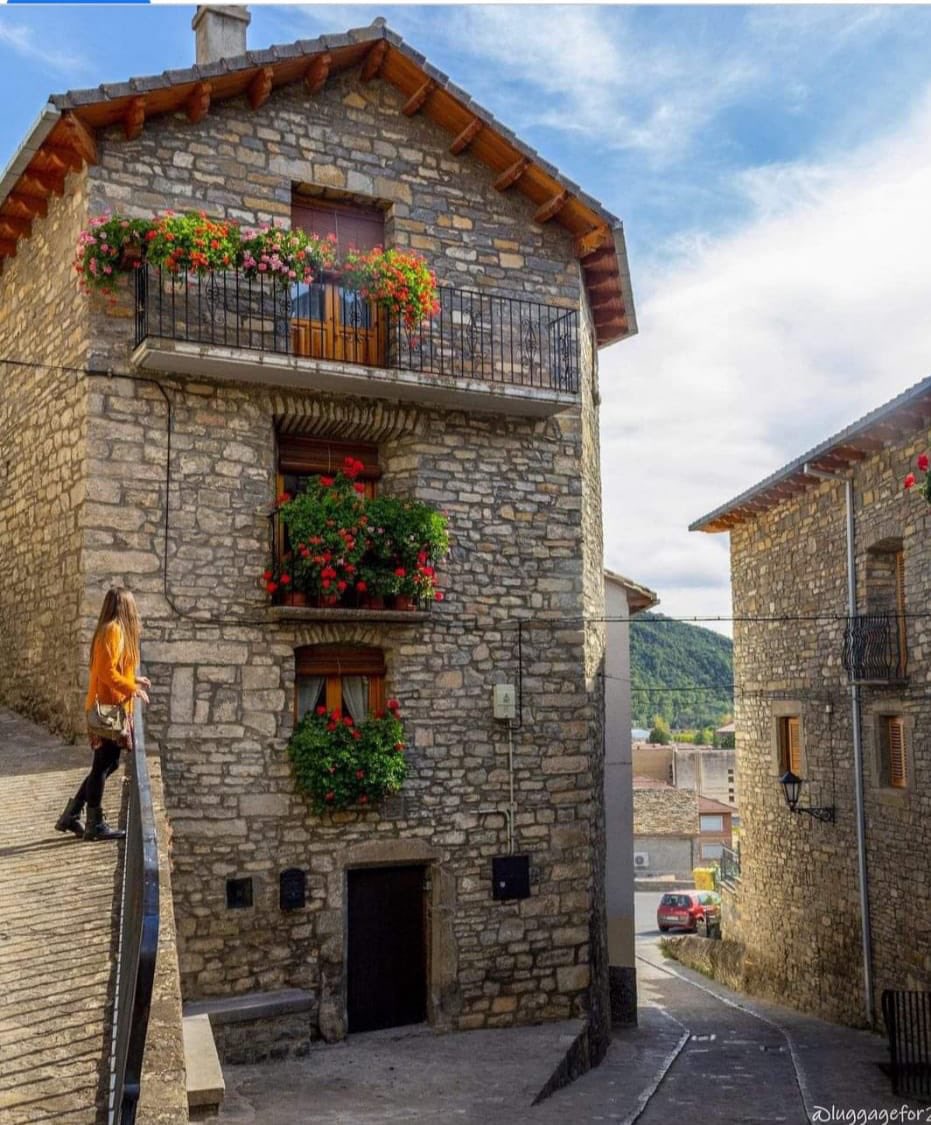 AragonTres's tweet photo. Boltaña una maravilla todo Huesca https://t.co/RgV1kLOUmP