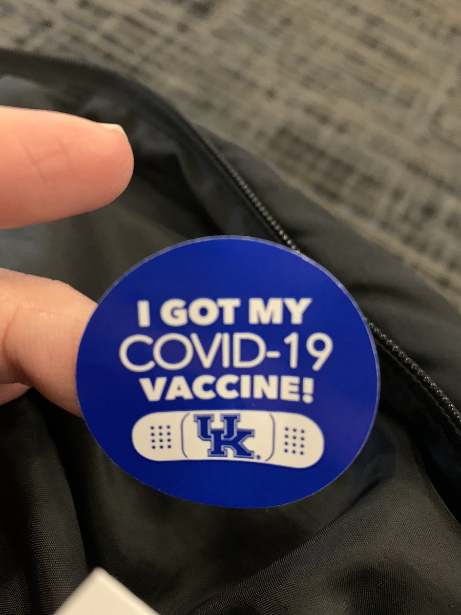 KellyC (@kelly70099031) on Twitter photo 