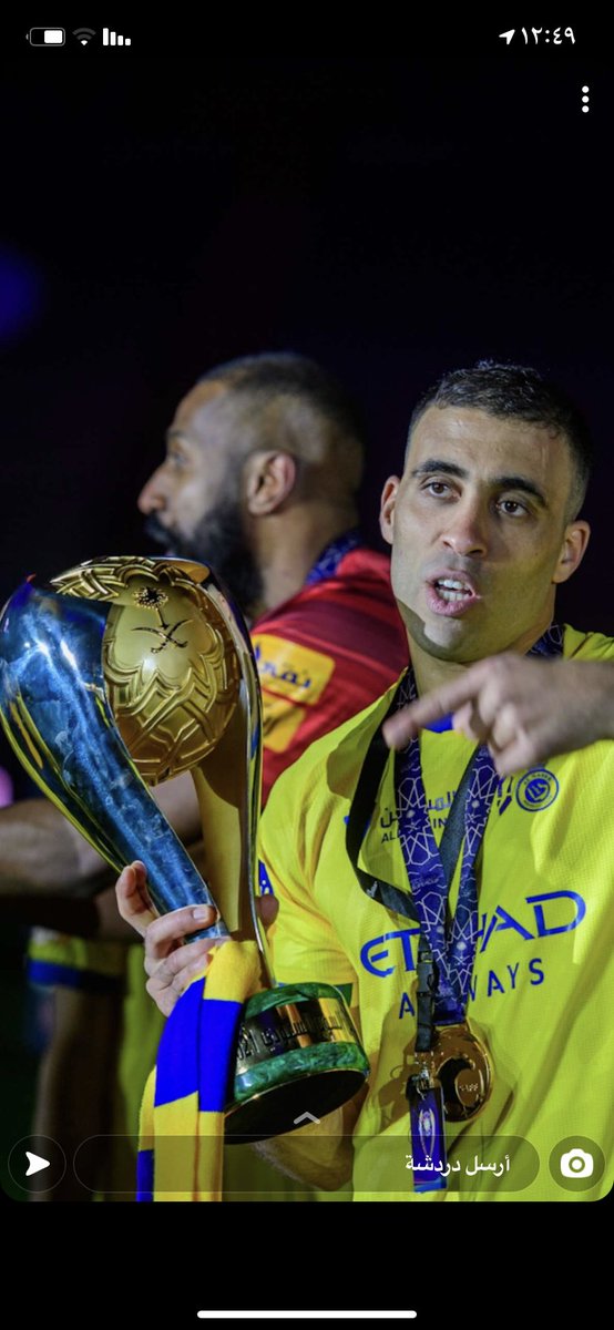 Me22d2's tweet photo. #سعاد_جابر مال الذهب الا رجال تشيله ومال النصر غير البطولات خلان 💛💛💛💛💛💛💛💛💛💛💛💛💛@AlNassrFC  @soadoo_j https://t.co/lrJfzRtoor